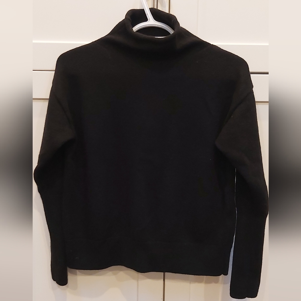 Wilfred Cyprie Black Turtleneck Sweater Size Medium